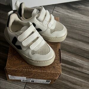Veja Kids Cream and Black Sneakers